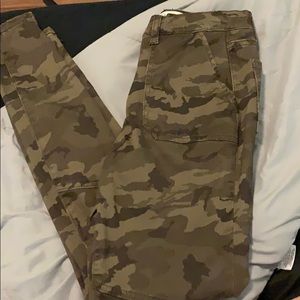 MUDD Utility Skinny Camo Jeans